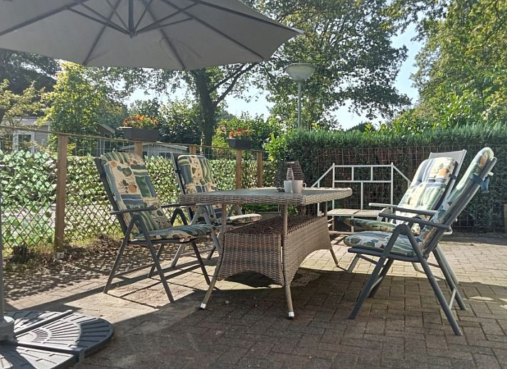 Guest house 190109 • Fixed travel trailer Midden Drenthe • Stacaravan Banjer 197