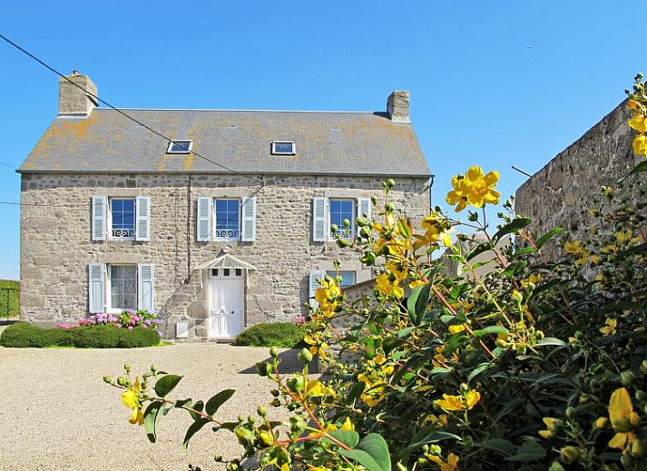Guest house 1907103 • Holiday property Lower Normandy • Vakantiehuis La Ferme du Manoir (RVI400) 