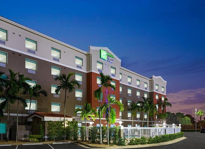 Verblijf 1925402 • Vakantie appartement Florida • Holiday Inn Express Hotel & Suites Pembroke Pines Sheridan S 