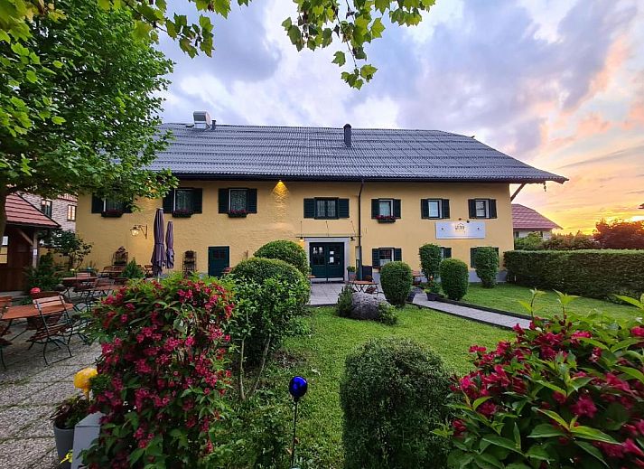 Verblijf 19411304 - Vakantiewoning Salzburg - Gasthof zur Strass