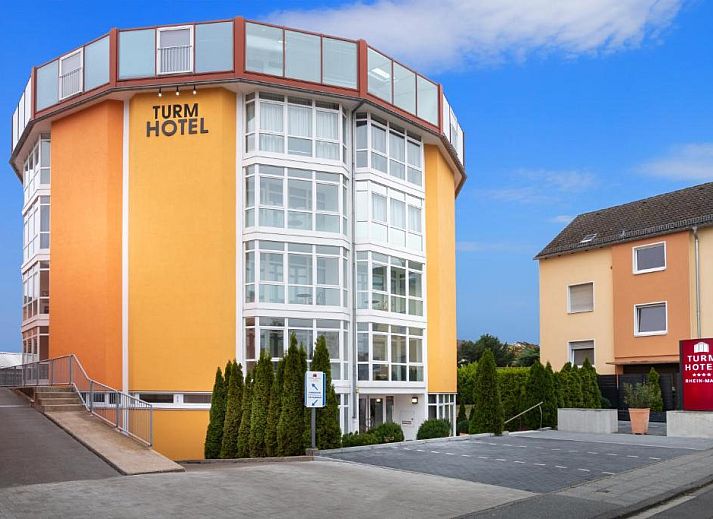 Guest house 24102403 - Apartment Hessen - Turmhotel Rhein-Main