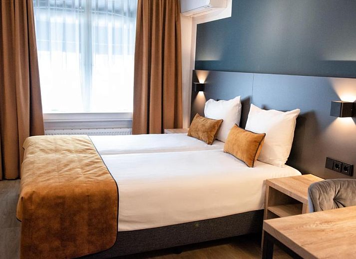 Verblijf 245308 • Vakantie appartement Salland • Hotel et le Cafe de Paris
