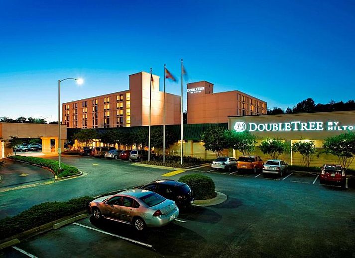 Guest house 28325206 • Apartment Oostkust • DoubleTree by Hilton Baltimore - BWI Airport 