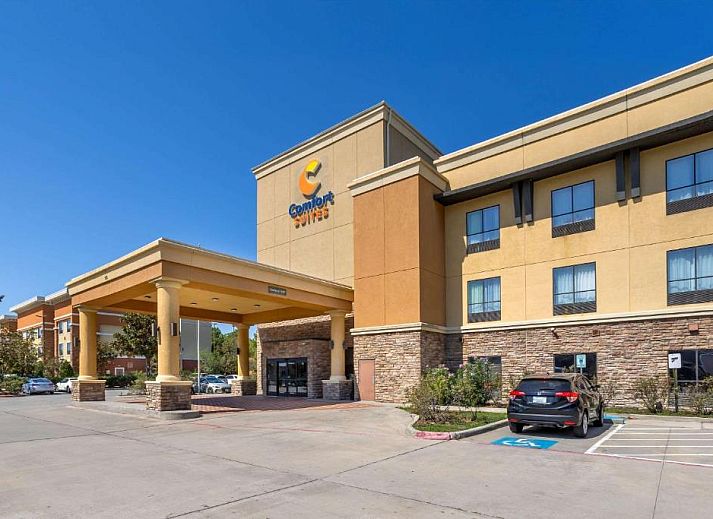Guest house 3225603 • Apartment Texas • Comfort Suites Old Town Spring