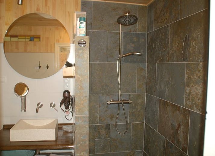 Gezellige tuin bij Vakantiehuis in De Steeg, Veluwe, Gelderland.