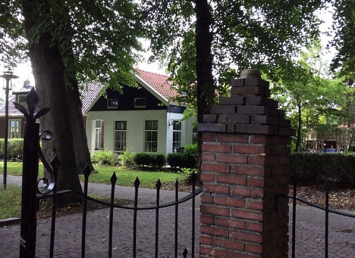 Guest house 350802 • Holiday property Zuidoost Groningen • Huisje Fladderak 