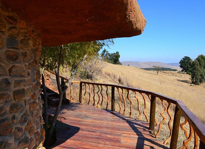 Verblijf 3526601 - Vakantiewoning Kwazoeloe-Natal - Antbear Eco Lodge Drakensberg