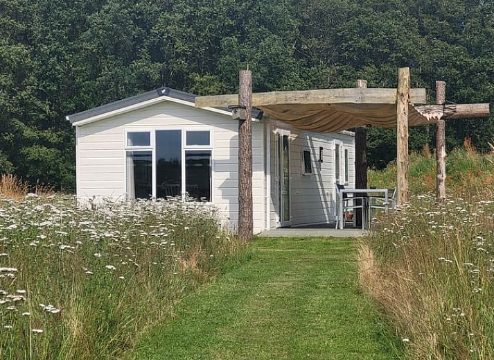 Verblijf 385807 - Chalet Noord Limburg - Huisje in Heythuysen