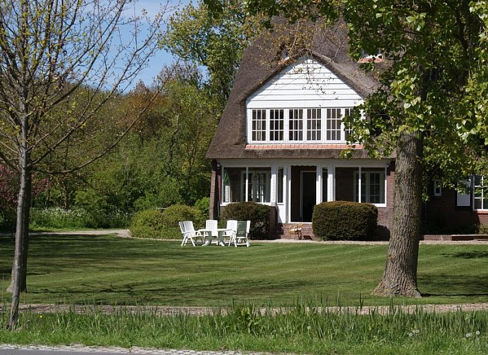 Verblijf 620446 • Vakantiewoning Walcheren • Villa Vacuna