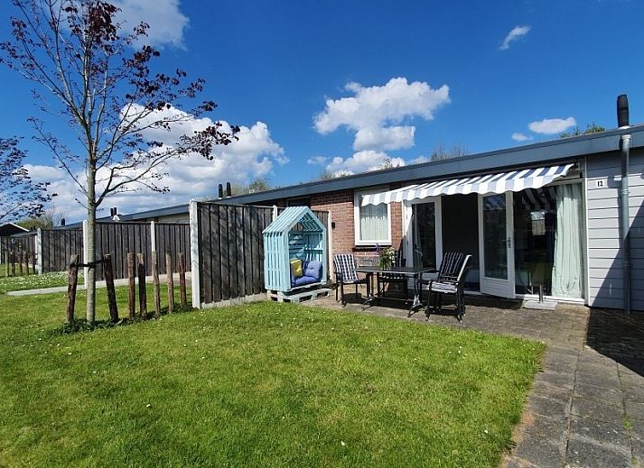 THE SUN IN STEE AAN ZEE Ferienhaus in Serooskerke mit sonnigem Garten und Terrasse, ideal fuer Entspannung in Walcheren, Zeeland.