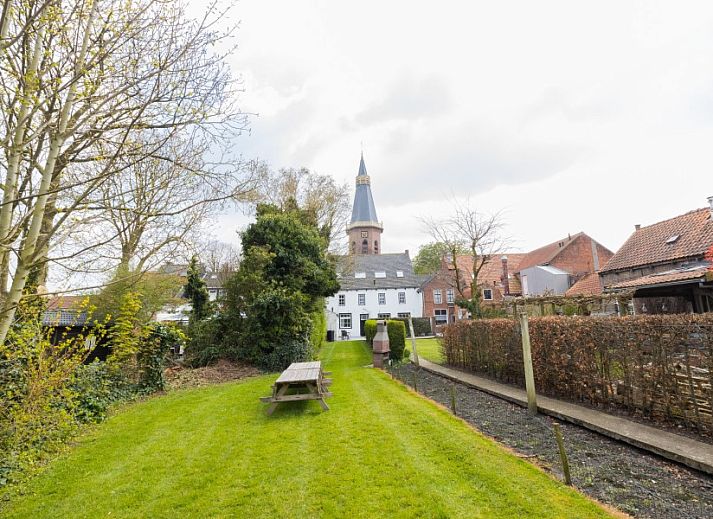 Verblijf 631447 • Vakantiewoning Zeeuws-Vlaanderen • Herenhuis de Pastorie Groede 