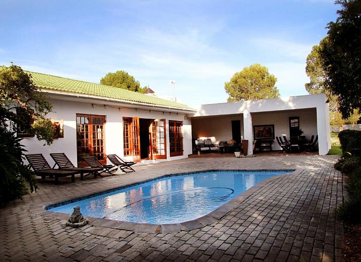 Guest house 7427202 • Holiday property West-Kaap • Fynbos Guest House Riversdale 