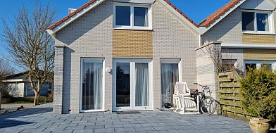 Guest house 0601137 • Holiday property IJsselmeer • Prachtige geschakelde villa aan ijsselmeer 