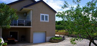 Guest house 10312612 • Holiday property Dalmatia • Drago Vuletic 