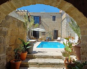 Guest house 0201010 • Holiday property Larnaca • Vrakas House 
