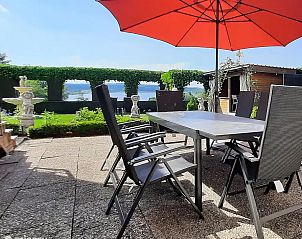 Guest house 02433302 - Holiday property Hessen - Vakantiehuis met uitzicht op het meer, sauna, biljart