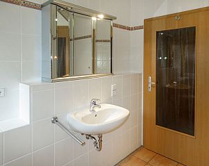 Guest house 02530401 - Holiday property Eifel / Mosel / Hunsrueck - Vakantiehuis Haus Irmgard