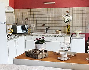 Guest house 03813001 - Holiday property Auvergne - Vakantiehuis Le Clos des Sapins