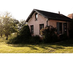 Verblijf 03832301 • Vakantiewoning Auvergne • Huisje in Le Brethon 