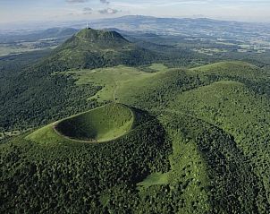 Guest house 03836501 - Holiday property Auvergne - Vakantiehuis in Tralaigues