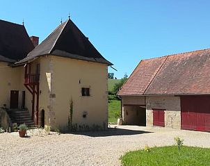 Guest house 03841201 • Holiday property Auvergne • Vakantiehuisje in Langy 