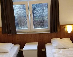 Guest house 0402113 - Bungalow Ameland - Klavertje Vier