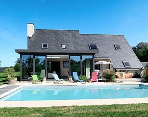 Guest house 04162501 • Holiday property Brittany • Vakantiehuis La hutte de Panoramix (CXT100) 