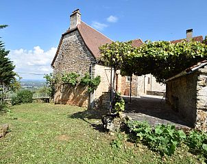 Guest house 04413401 • Holiday property Midi / pyrenees • Vakantiehuis in Carennac, in Dordogne-Limousin. 