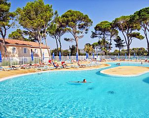 Verblijf 0462404 • Vakantiewoning Languedoc / Roussillon • Vakantiehuis Mas des Vignes (ISS102) 