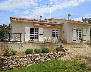 Verblijf 04634101 • Vakantiewoning Languedoc / Roussillon • Vakantiehuis in Saint-Etienne-d'Escattes, in Languedoc-Rouss 