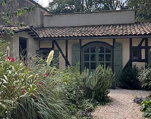Guest house 04671003 - Holiday property Languedoc / Roussillon - Poolhouse au Domaine le Puget