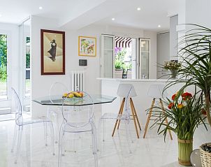 Unterkunft 048108703 - Appartement Provence / Cote d'Azur - Elegant apartment, Port 2' walk, private garden