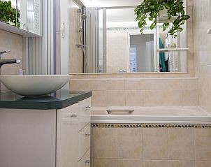 Unterkunft 048108703 - Appartement Provence / Cote d'Azur - Elegant apartment, Port 2' walk, private garden