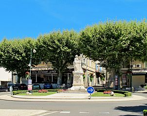 Guest house 04834308 - Holiday property Provence / Cote d'Azur - Vakantiehuis Les Lilas Blancs