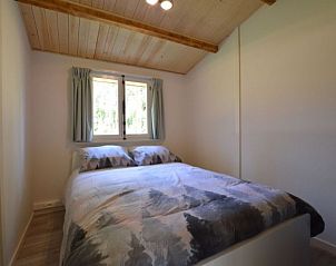 Gezellige tweepersoonsslaapkamer in Vakantiewoning aan de Visbeekvallei, Vlimmeren, Antwerpen, Belgi.