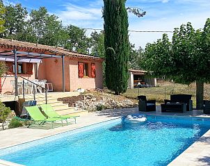 Verblijf 04863401 • Vakantiewoning Provence / Cote d'Azur • Vakantiehuis in Brue-Auriac met zwembad, in Provence-Côte d 