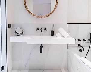 Guest house 0488323 - Apartment Provence / Cote d'Azur - Appartement Au�ergew�hnliche Wohnung am Hafen