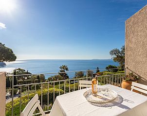 Guest house 04888002 • Apartment Provence / Cote d'Azur • Appartement Le Paradou 