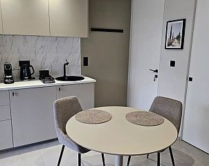 Guest house 0488905 - Apartment Provence / Cote d'Azur - Suite met priv� jacuzzi