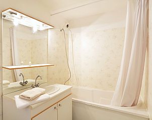 Guest house 04930908 - Apartment Midi / pyrenees - Appartement Le Royal Peyragudes