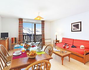 Guest house 04930908 - Apartment Midi / pyrenees - Appartement Le Royal Peyragudes