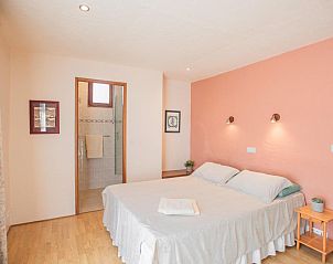 Guest house 04943405 - Holiday property Midi / pyrenees - La Tour