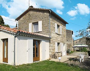 Guest house 05014604 • Holiday property Rhone-Alphes • Vakantiehuis Les Lauriers Roses 