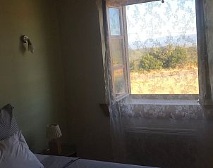 Guest house 05017901 - Holiday property Rhone-Alphes - Huisje in Gras