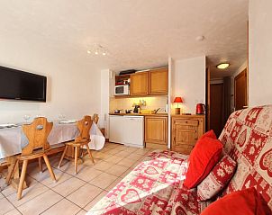 Guest house 050300141 - Apartment Rhone-Alphes - Appartement Chalets d'Or B