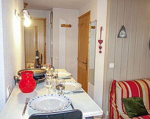 Guest house 05057802 - Apartment Rhone-Alphes - Appartement Jardins Alpins 1