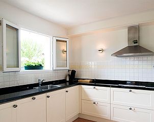 Gezellige slaapkamer in Domaine Les Rives de lArdche, vakantiehuis in Vallon-Pont-d'Arc, Rhone-Alphes, Frankrijk.