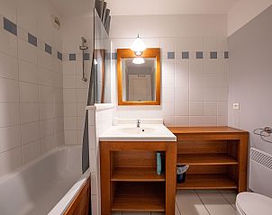 Guest house 05479504 - Apartment Aquitaine - Appartement Les Grands Pins