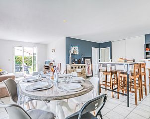 Guest house 05728301 - Holiday property Poitou-Charentes - Vakantiehuis Le Bas d'Anville