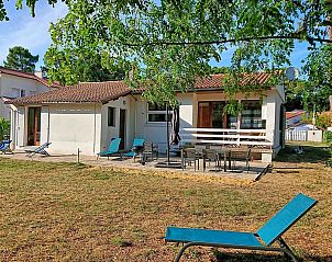 Guest house 0576411 • Holiday property Poitou-Charentes • Vakantiehuis in La Palmyre aan zee, in Poitou-Charentes. 